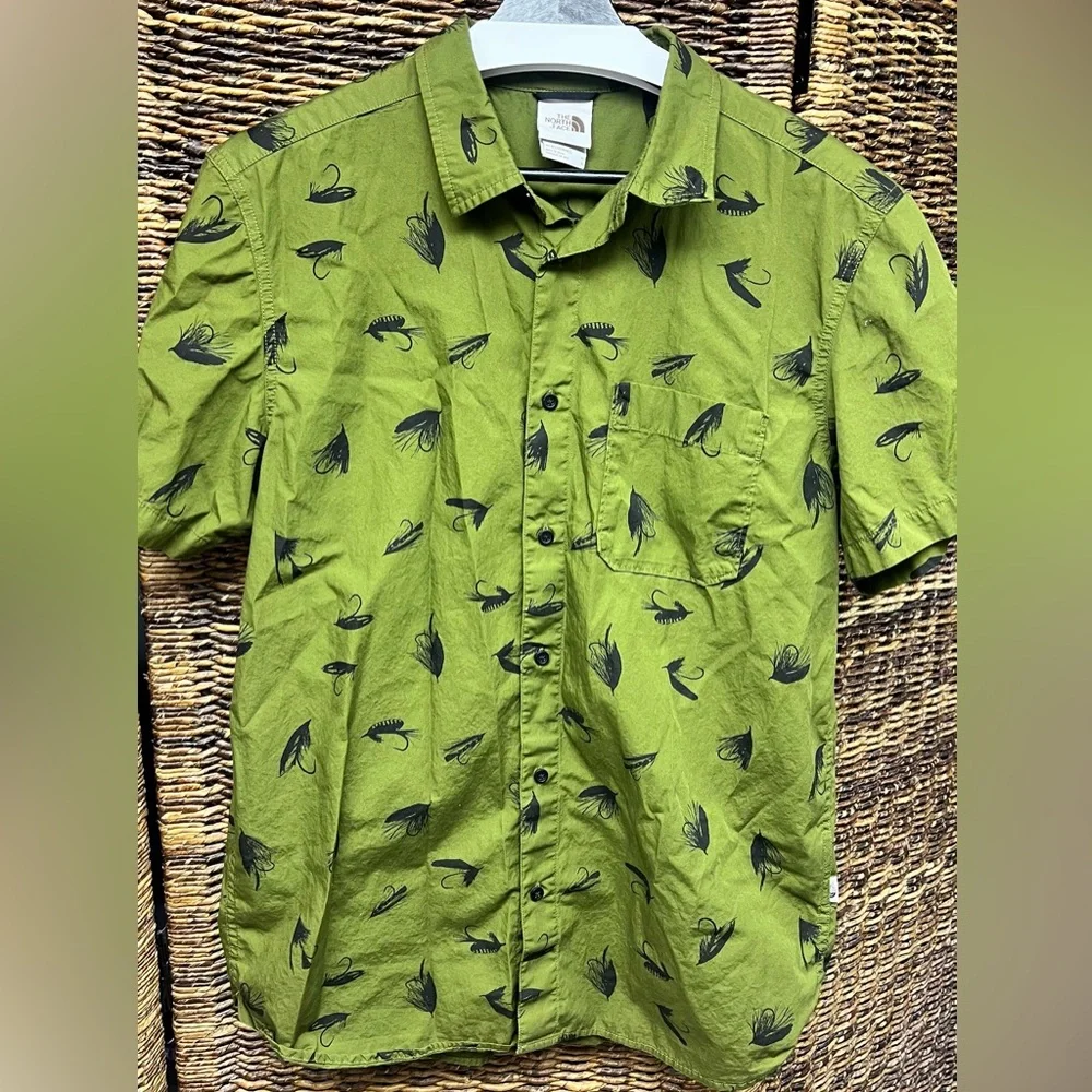 The North Face Men's Green Pattern Shirt- Green Fly‎ Fishing, Large